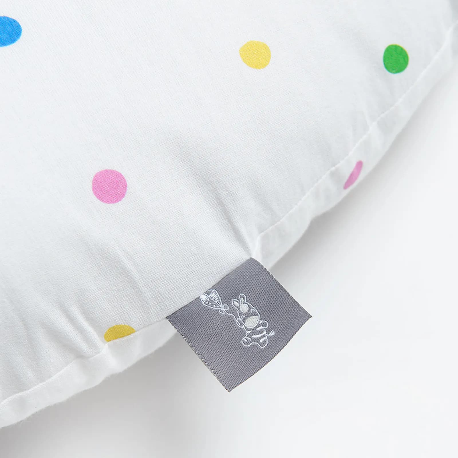 7027321 CTU2403157-00 PILLOW ONE SIZE