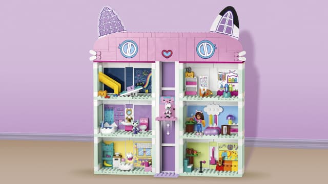 10788 Gabby's Dollhouse V29
