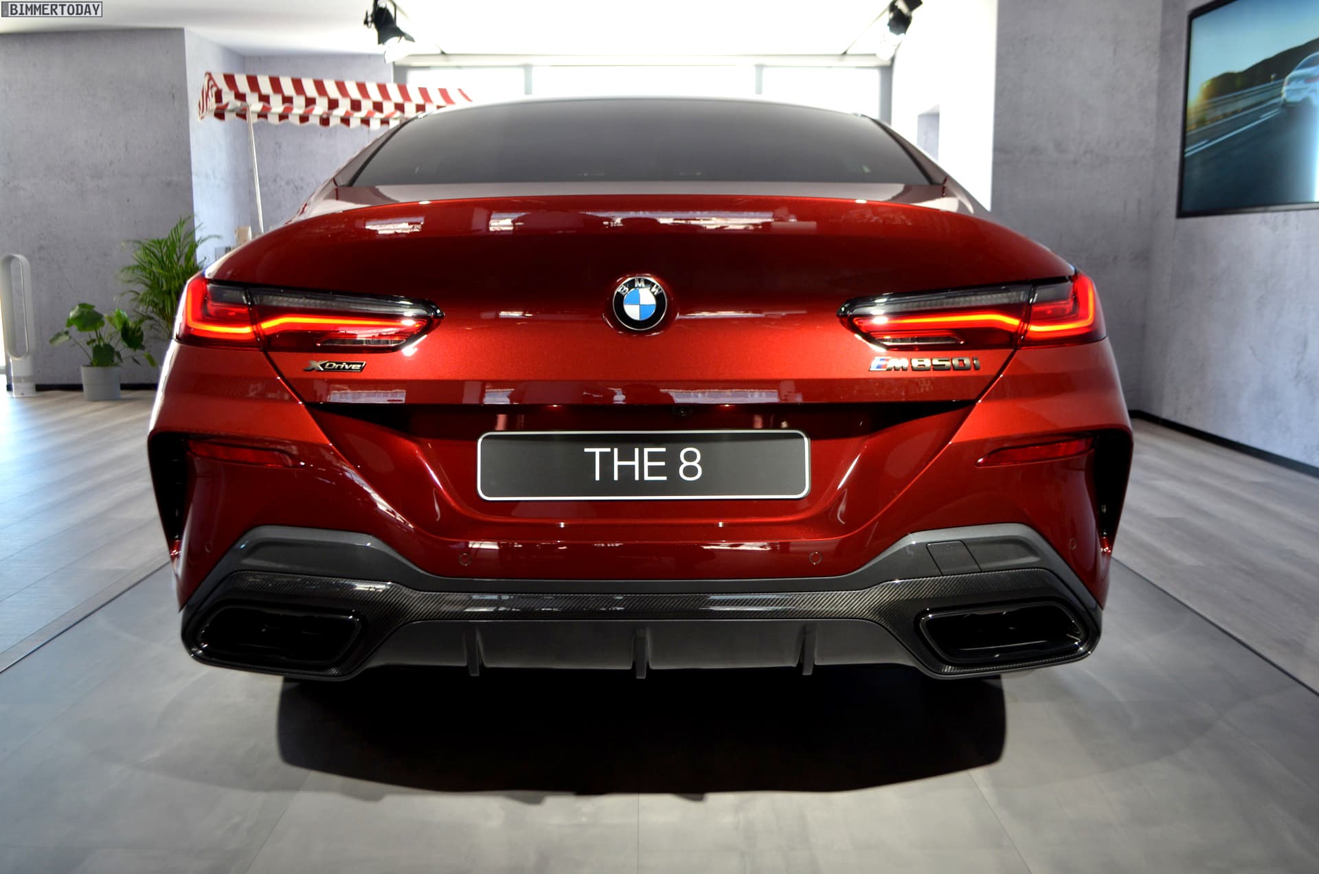 486.JE1009-RED BMW RED