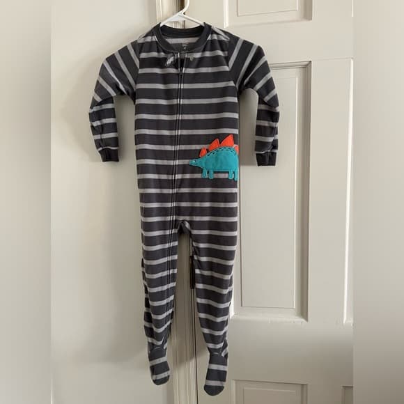 2R511310 FA24 TB 1 PC Cotton Grey Woodland Prt 4T