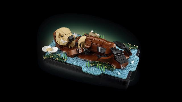 21366 Floating Sea Otters V29