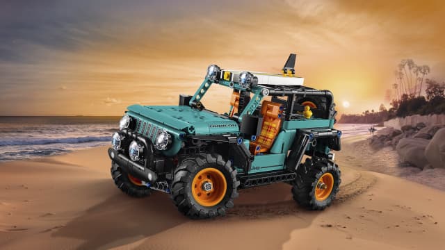 42227 Jeep® Wrangler Rubicon SUV V29