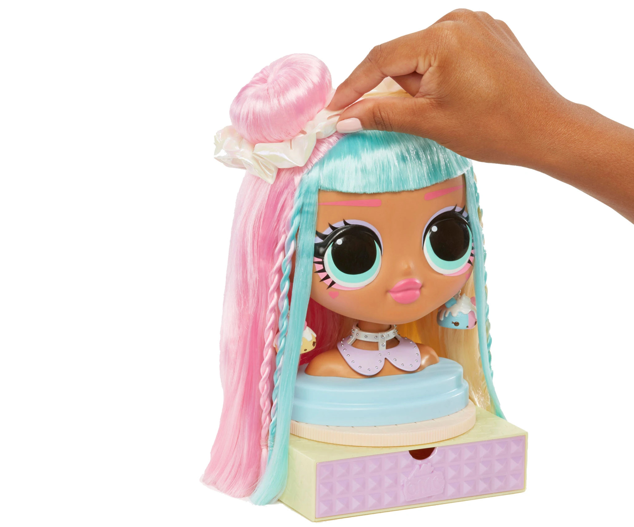 580416 LOL OMG PLAY AND STYLE DOLL F11 1