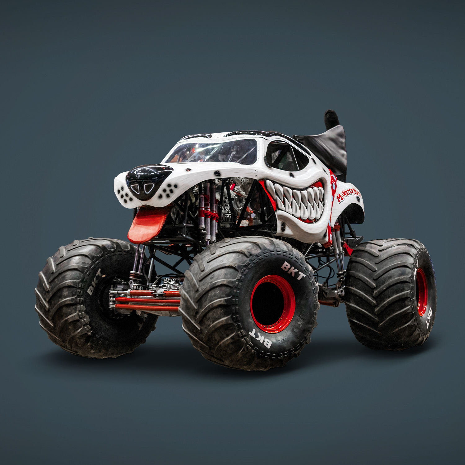 42150 Monster Jam™ Monster Mutt™ D.. F3 3