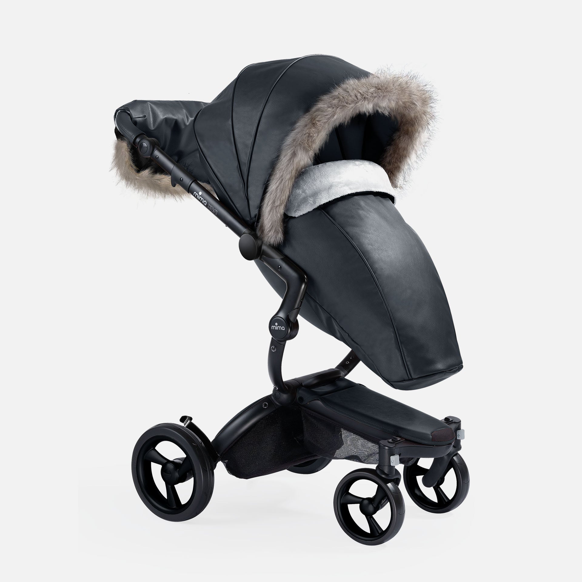 QS1609-02B Mima Xari Winter Outfit Black 1