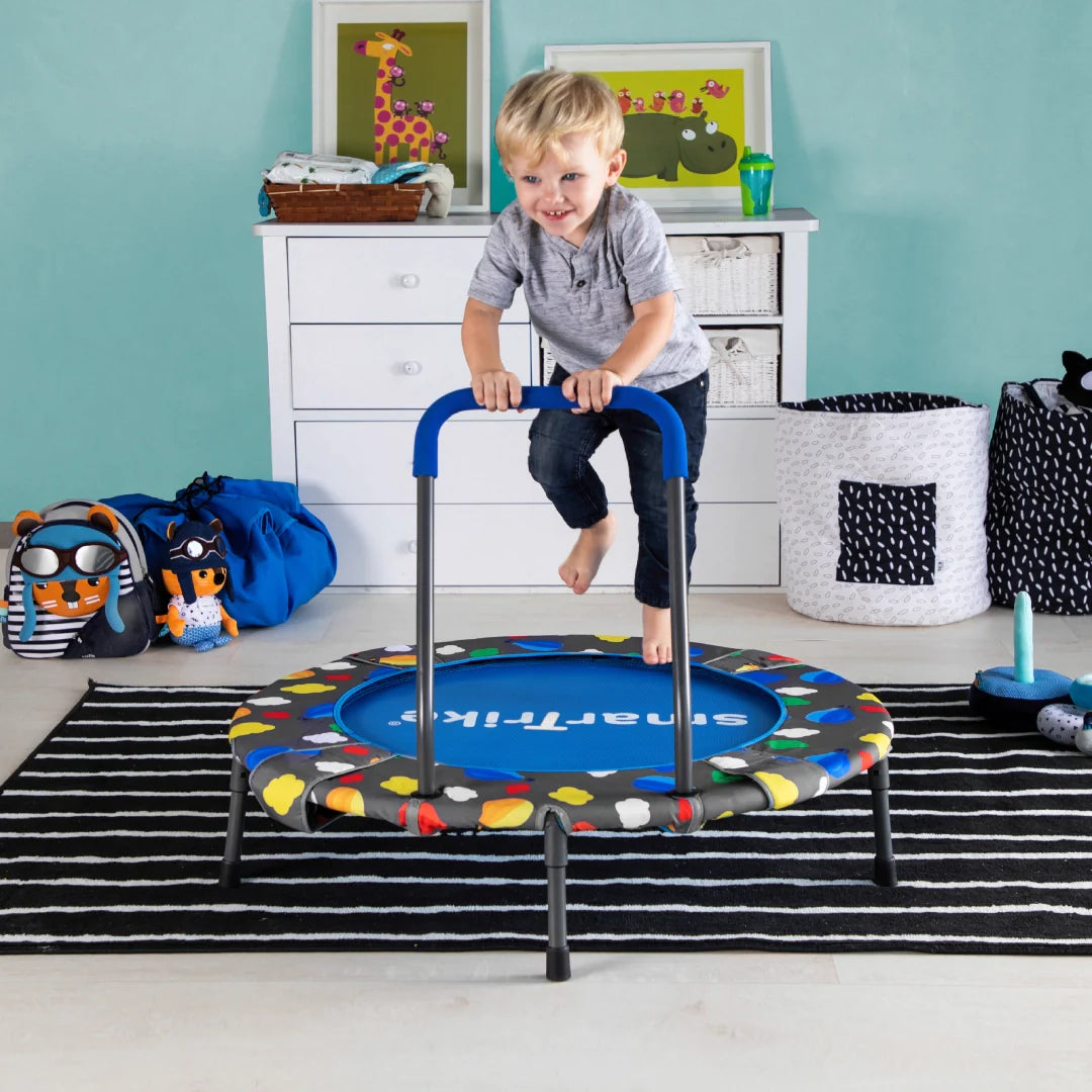 9200005 3 in1 Trampoline with handle&pool& ball 1
