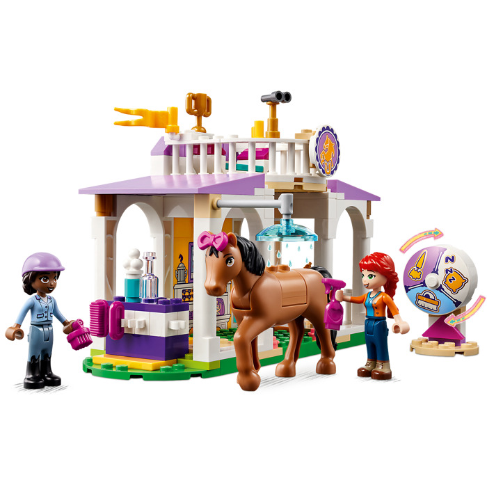 41746 Horse Training E2 2