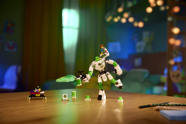 71454 Mateo and Z-Blob the Robot 3