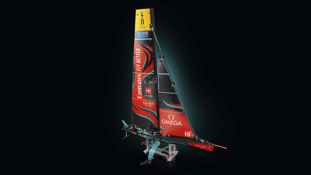42174 Emirates Team New Zealand AC.. 1