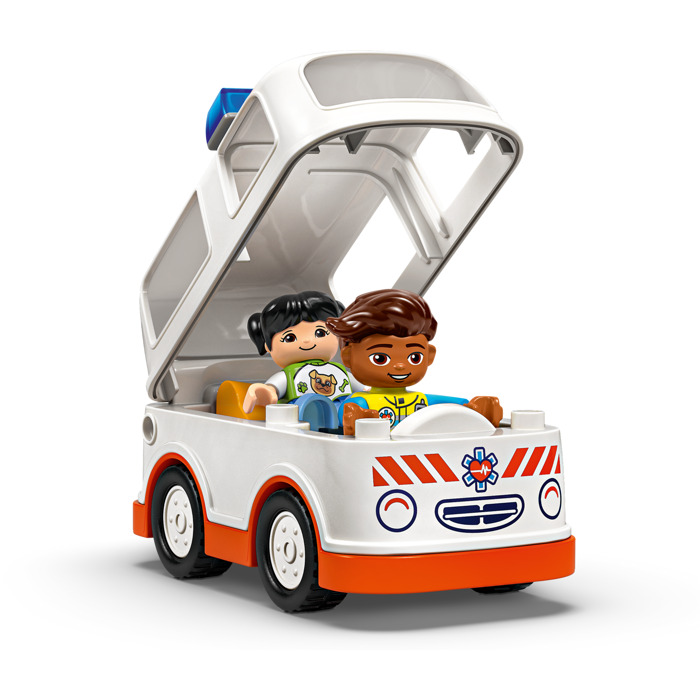 10447 Ambulance & Driver V29 2
