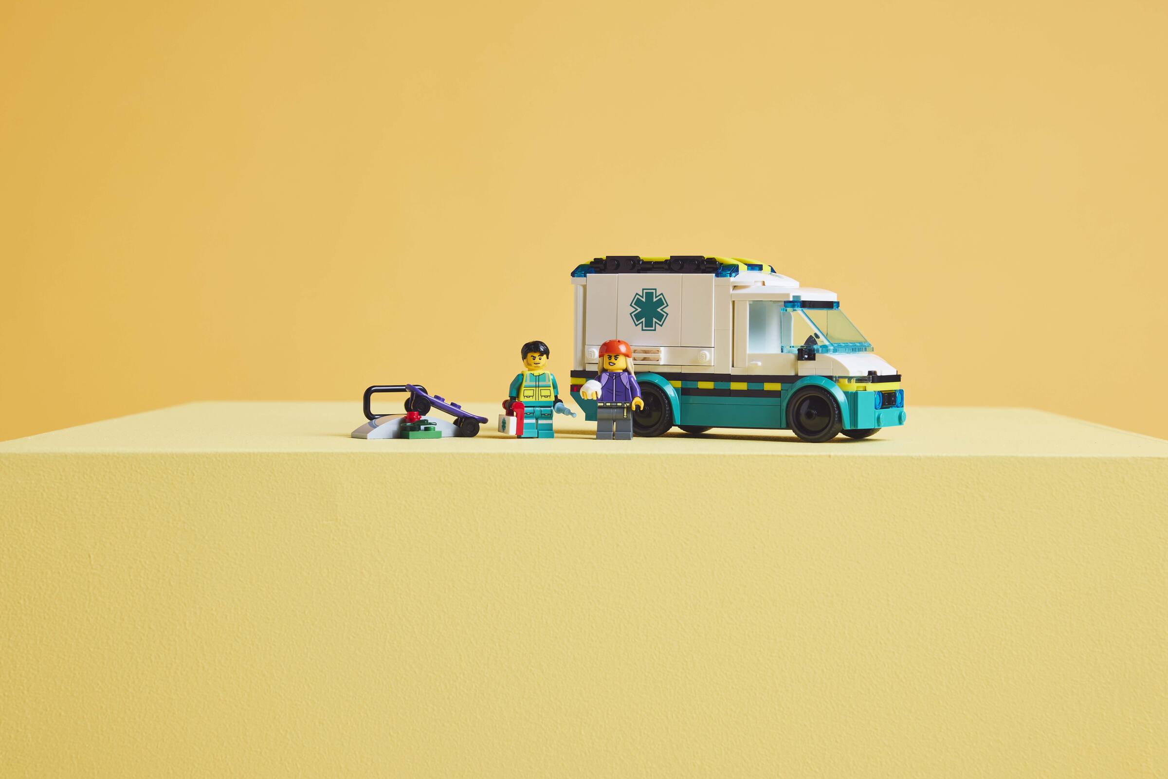 60451 Emergency Ambulance V29 3