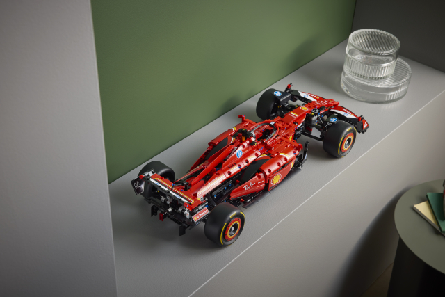42207 Ferrari SF-24 F1 Car V29 2