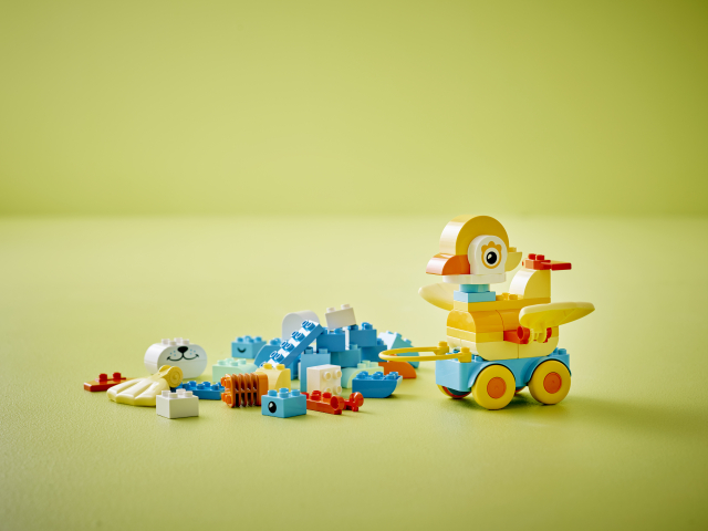 10448 3 in 1 Animals on Wheels V29 2