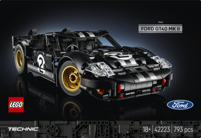 42223 1966 Ford GT40 MKII Race Car V29 4