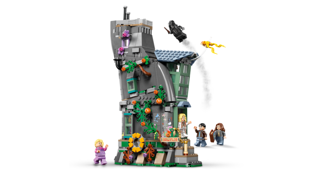 76467 Luna Lovegood's House 1
