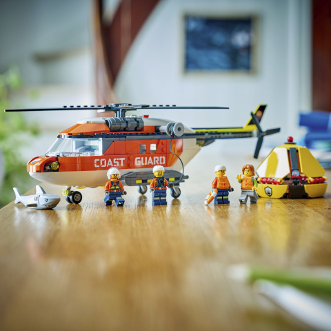 60503 Coast Guard Helicopter 2