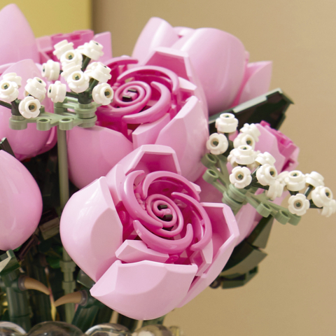 10374 Bouquet of Pink Roses V29 4