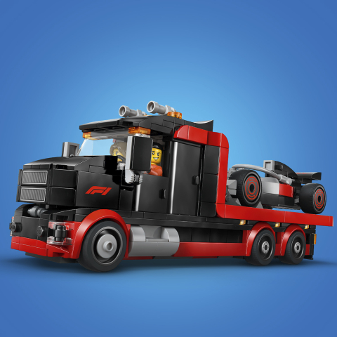 60493 F1® Display Truck with Audi F1® Race Car 3