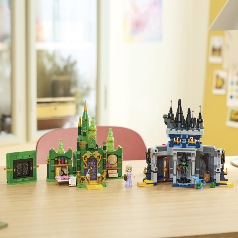 75689 Emerald City & Kiamo Ko Castle V29 2