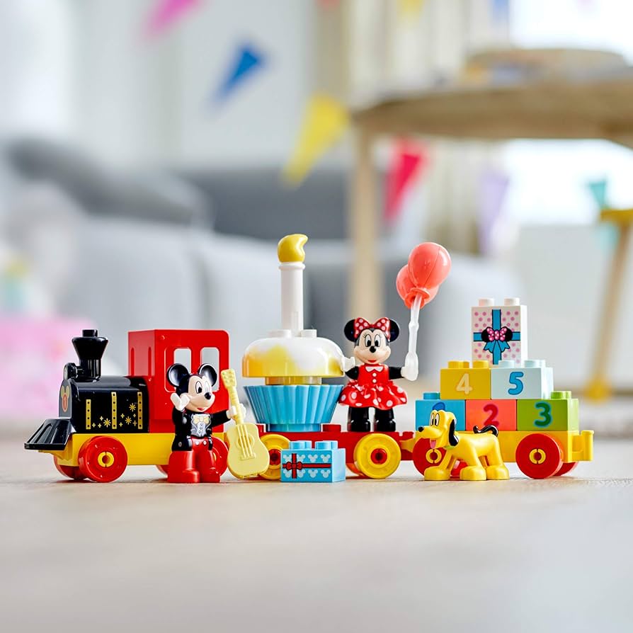 10941 Mickey & Minnie Birthday Train V29 2